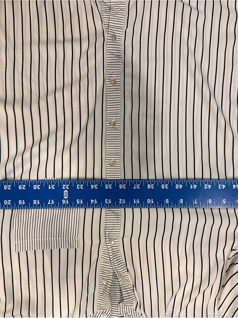 Jane and Delancey lightweight button